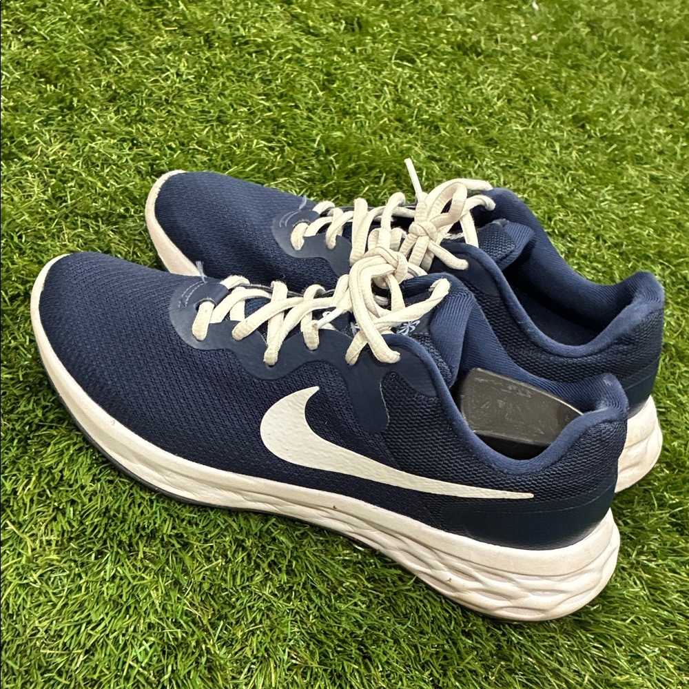 Nike Navy and White Running Shoes